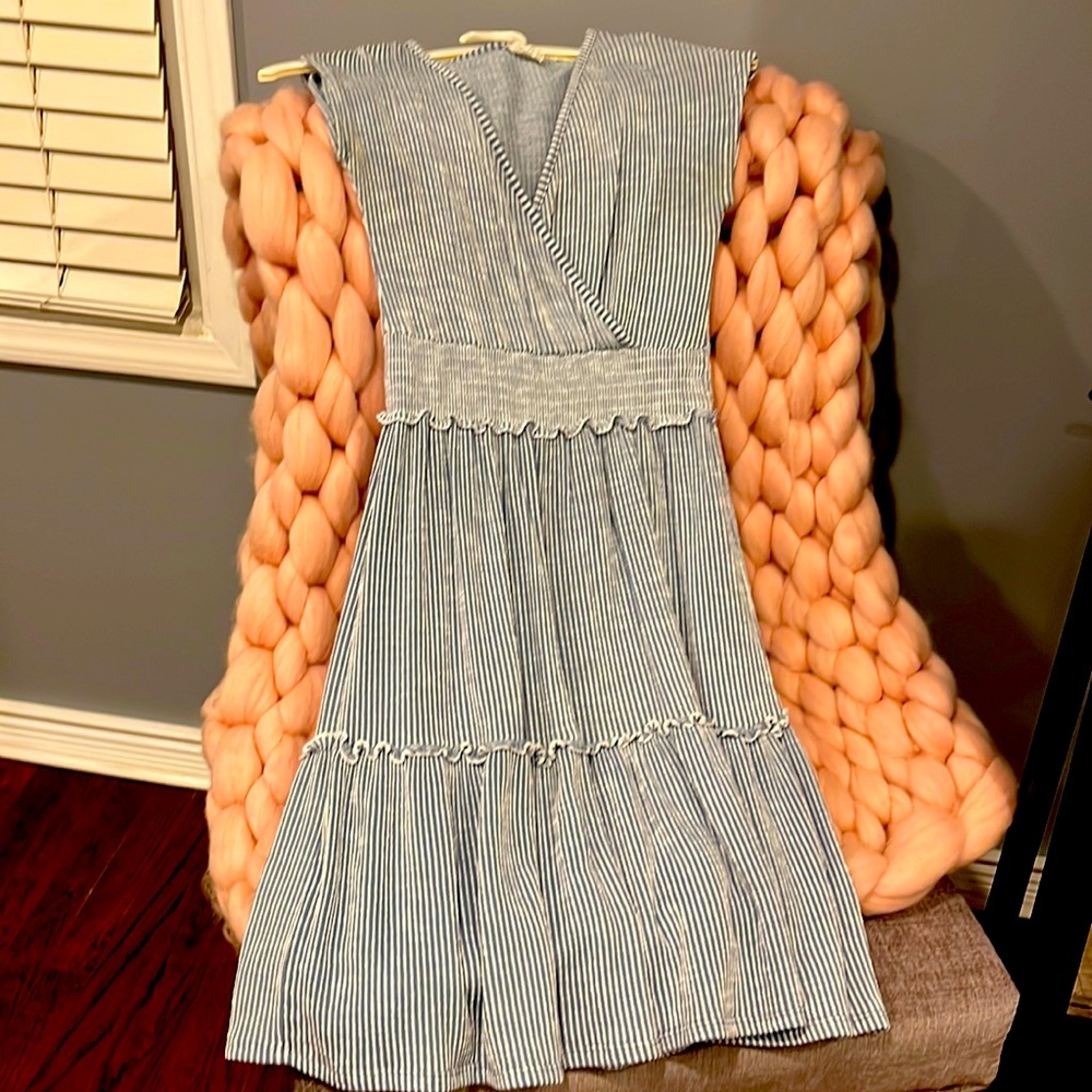 Summer dress stretchy blue white Small GUC